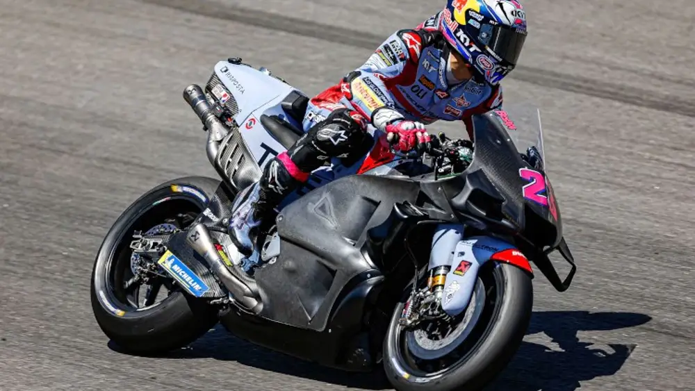 Enea Bastianini Suka dengan Fairing Baru 'Hadiah' Ducati 1 Enea Bastianini 3