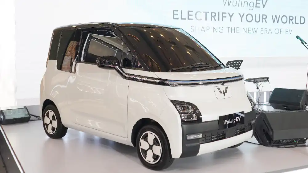 Wuling Daftarkan Mobil Baru di Indonesia, Bukan Wuling EV? 1 Wuling EV Kumparan