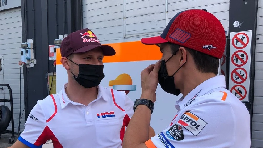 Stefan Bradl: When Marc Marquez Falls, Acosta Must Be Smiling 1 Stefan Bradl - Marc Marquez