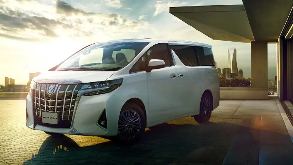 Mitsubishi Paling Banyak Impor Mobil Bulan Juli 2022 1 Toyota Alphard Viva