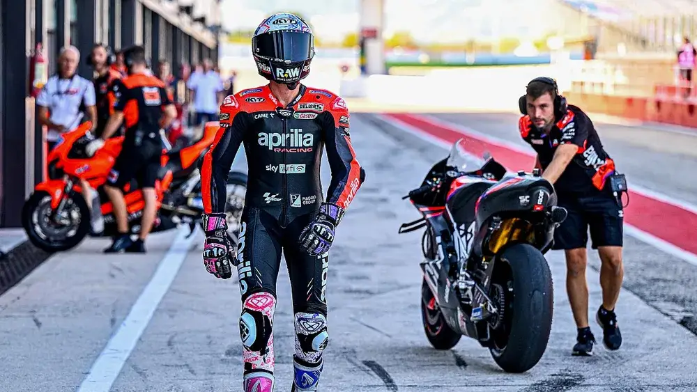 Aleix Espargaro Salah Pemetaan Mesin RS-GP, 'Mode Hemat'! 1 Aleix Espargaro 1