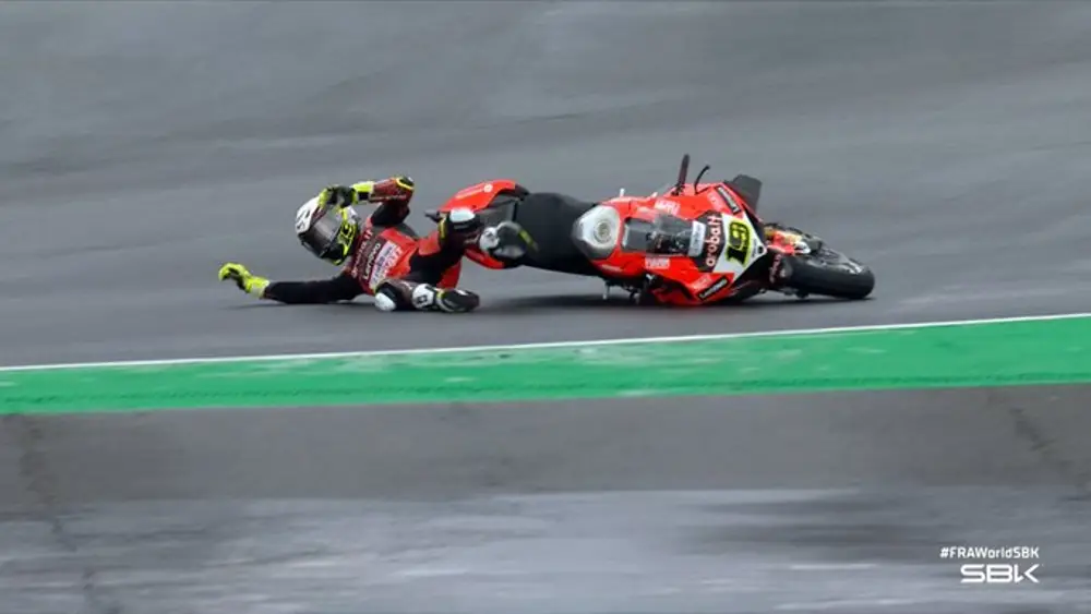 Crash, Alvaro Bautista: Itu Salah Saya! 2 Alvaro Bautista 2