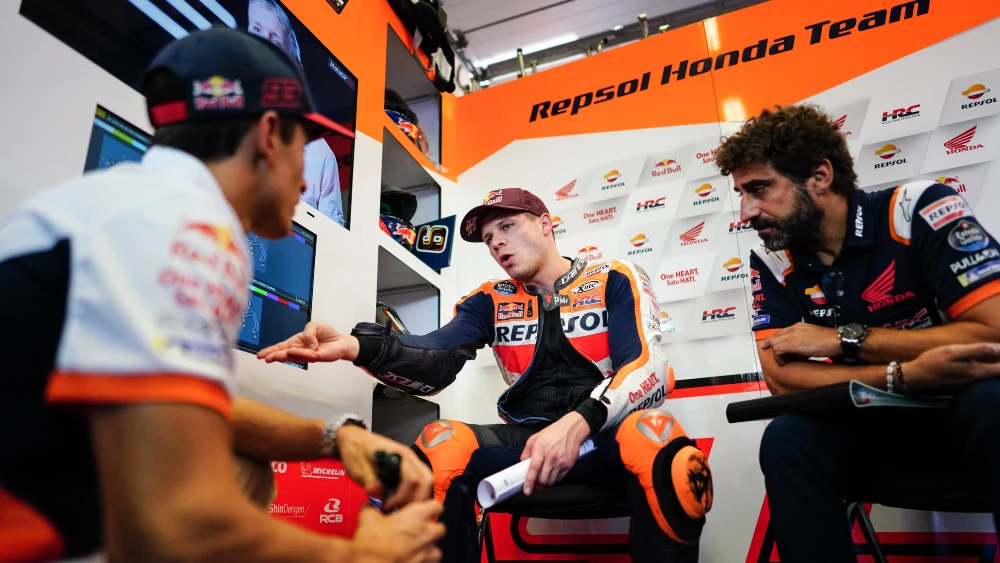 Jangan Salahkan Saya, Saya Tidak Mengembangkan Motor, kata Stefan Bradl 1 Stefan Bradl