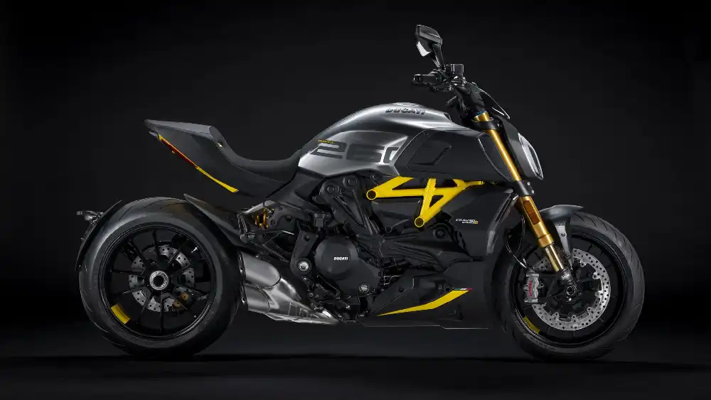 Ducati Bakal Siapkan Diavel Bermesin V4? 1 Ducati Diavel Seacoast Sport Cycle
