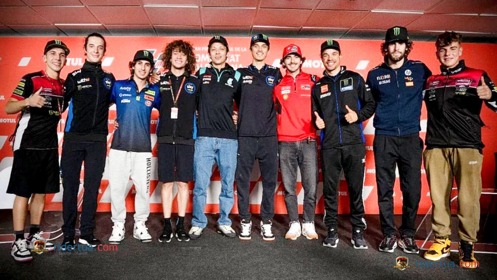Valentino Rossi Bangga dengan Anak Didiknya 2 Valentino Rossi - VR46 Academy