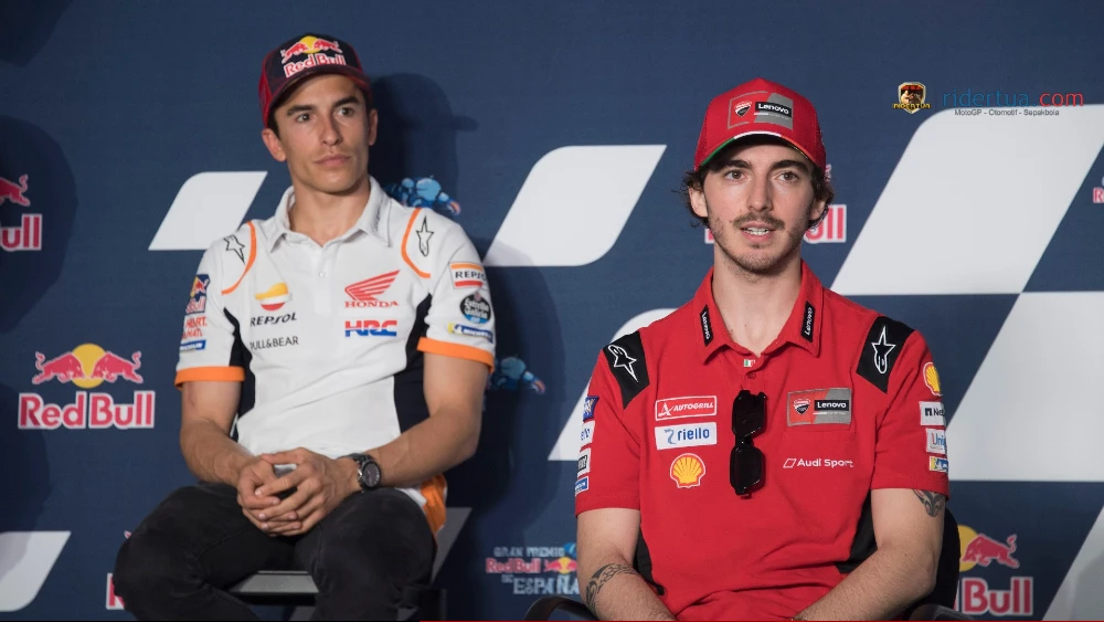 Pecco Bagnaia : Marquez Bukan yang Dulu Lagi 1 Pecco Bagnaia - Marc Marquez