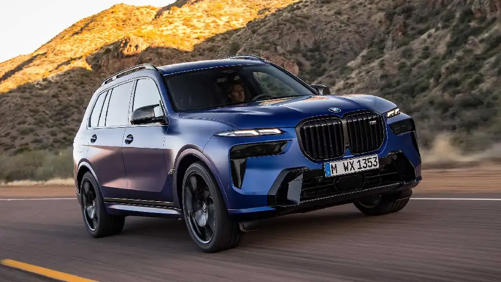 Mobil Sedan Takkan Tergantikan di Pasar Mobil Mewah? 1 BMW X7 2023 Motor1