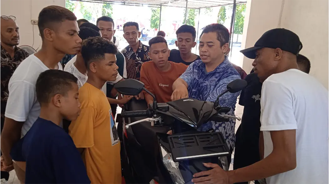 Kementerian Sosial dan MPM Honda Jatim Mendonasikan Motor dan Peralatan Bengkel Pelatihan Mekanik di Sentra Efata, NTT 1 MPM Honda Jatim Berikan Donasi Motor Pelatihan Mekanik Di Sentra Efata, NTT