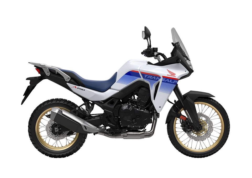 AHM Menghadirkan XL750 TRANSALP Terbaru 1 XL750_TRANSALP_HondaTricolor
