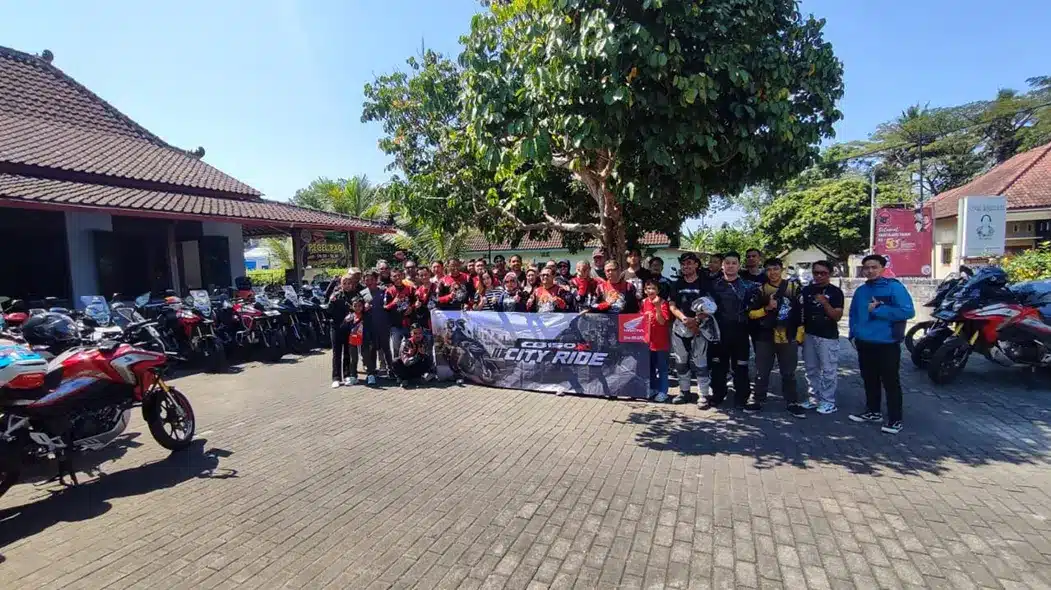 Acara CB150X Cityride1 Riding Bersama Puluhan Bikers Honda CB150X di Acara CB150X Cityride.