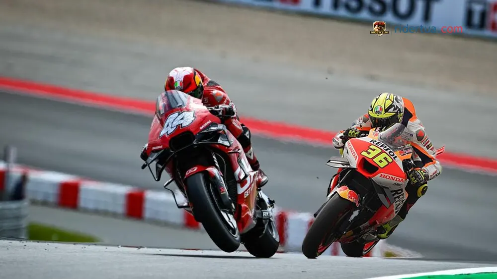 Joan Mir - Pol Espargaro Joan Mir - Pol Espargaro