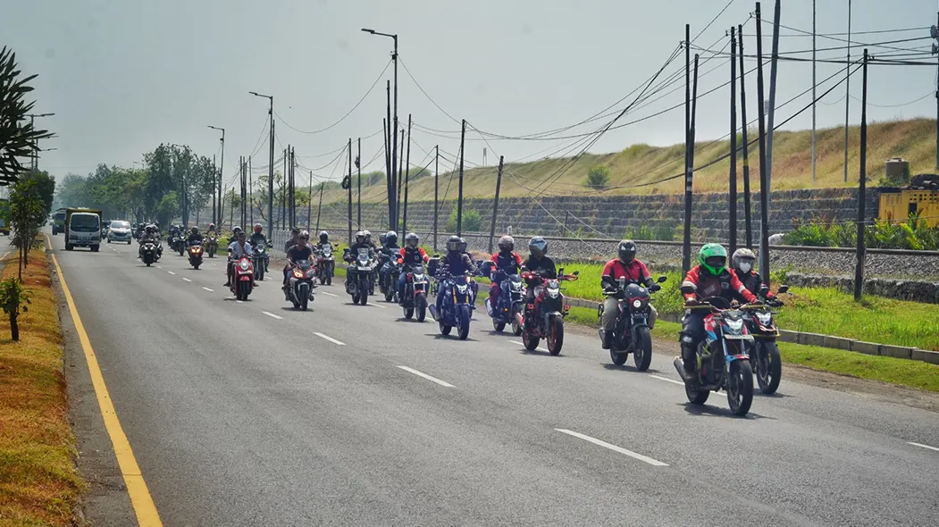 MPM Honda Jatim Undang Komunitas, Nobar dan Kegiatan Sosial di Honda Community MXGP Gathering. 1 City Rolling Honda Community MXGP Gathering 2023
