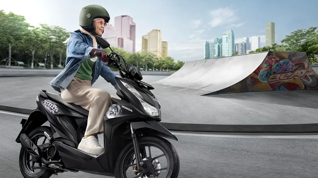 Pengendara Wanita Wajib Mengetahui Poin-Poin ini Agar Tetap #Cari_Aman Ketika di Jalan 2 Pengendara Wanita Wajib Mengetahui Poin-Poin ini Agar Tetap #Cari_Aman Ketika di Jalan