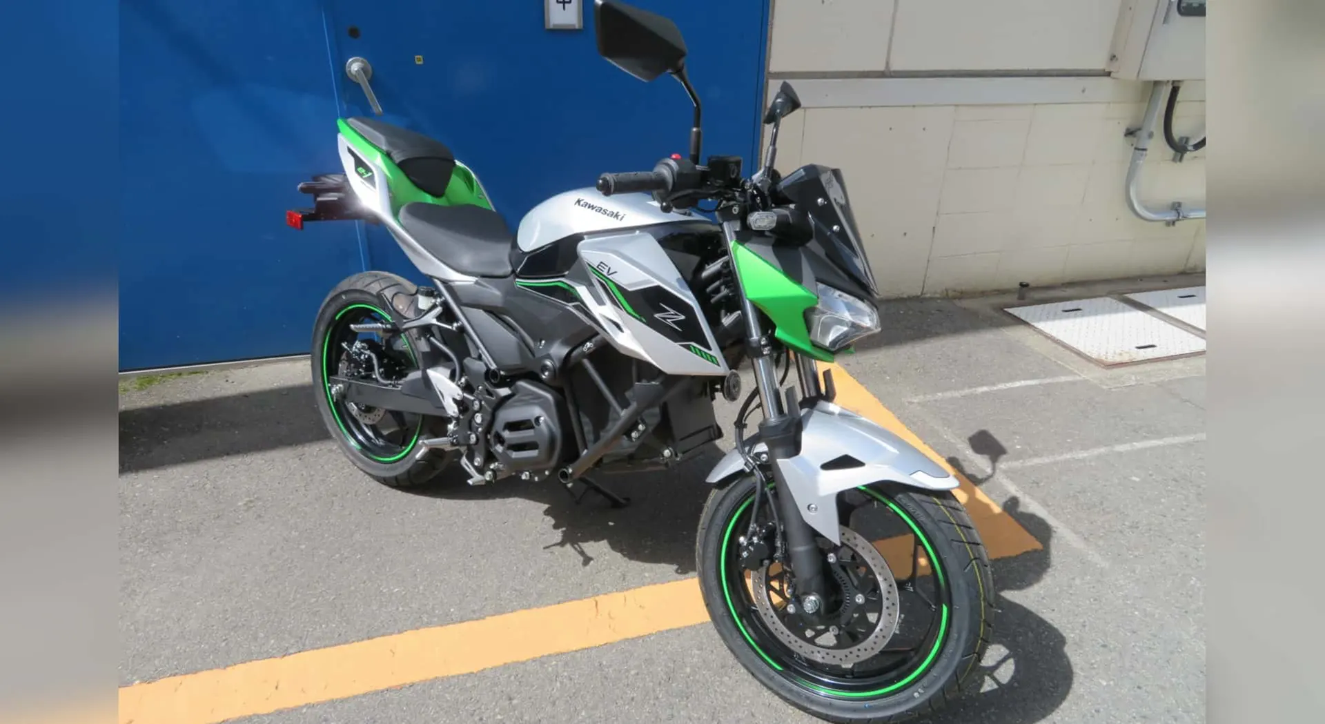 Kawasaki Z e 1 Kawasaki Z e-1