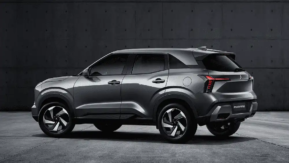 Mitsubishi XForce Ultimate Punya Fitur Lebih Lengkap Ketimbang Exceed 1 Mitsubishi XForce Ultimate Punya Fitur Lebih Lengkap Ketimbang Exceed