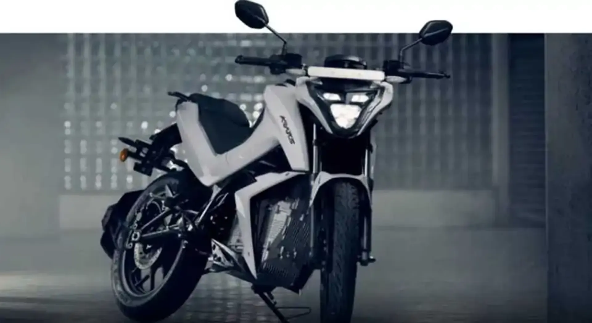 Tork Kratos R Urban White Tork Kratos-R Urban: Motor Listrik Bergaya Naked Paling Terjangkau?
