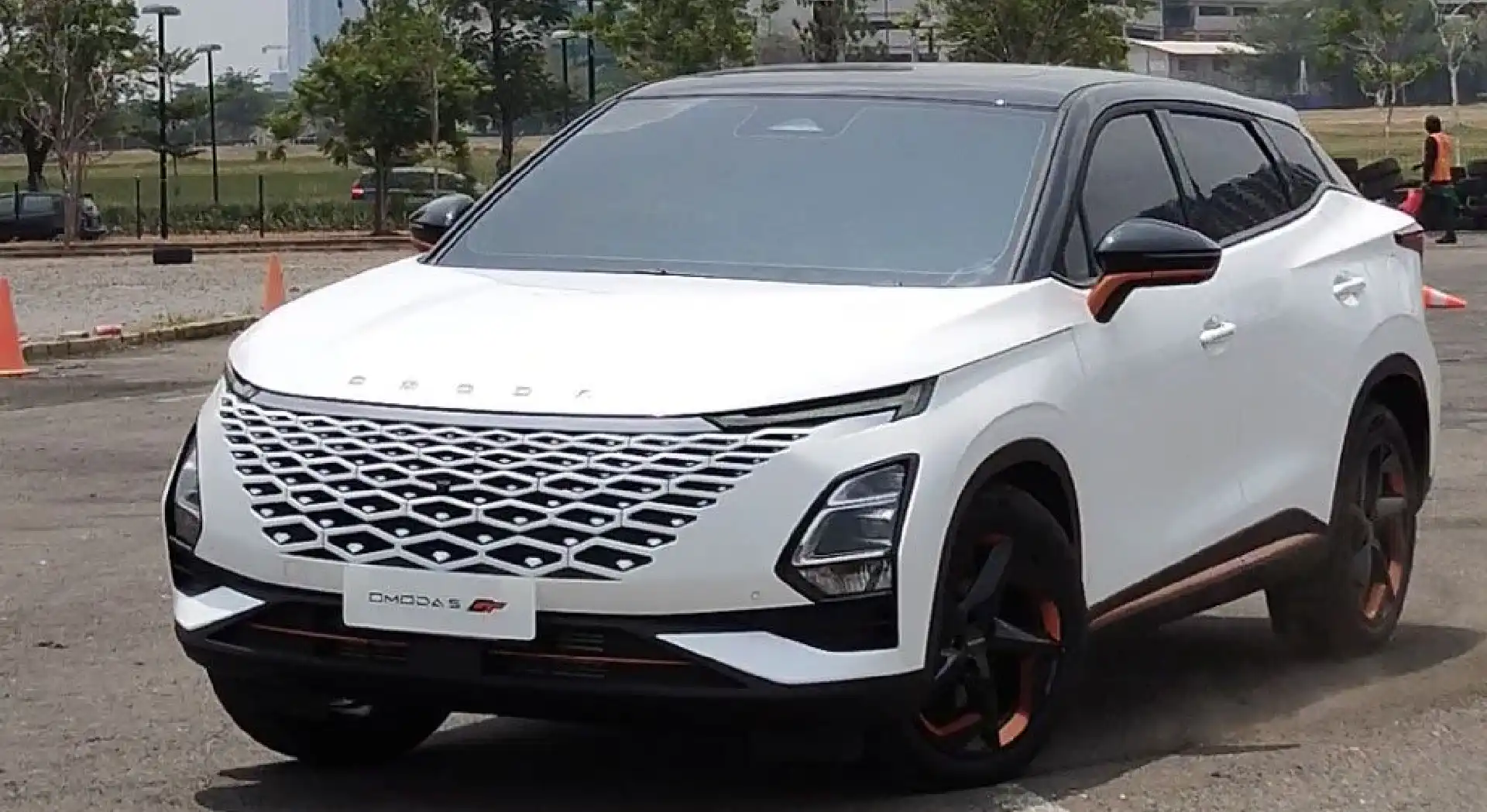 Chery Omoda 5 Trim Termurah Jadi Mobil Terlarisnya 1 Chery Omoda 5 Trim Termurah Jadi Mobil Terlarisnya