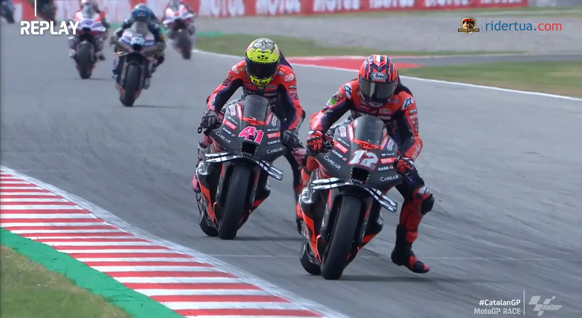Bos Aprilia : Pemahaman Tentang Cara Membuat Ban Bekerja dengan Baik Adalah Kuncinya 1 Maverick Vinales - Aleix Espargaro