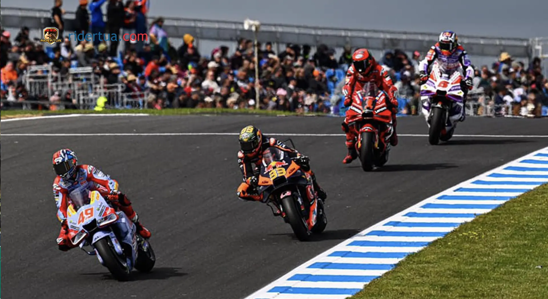 Fabio Di Giannantonio : Seharusnya Saya Tidak Terlalu Menekan Ban untuk Menyalip Brad Binder 1 Fabio Di Giannantonio - Brad Binder - Pecco Bagnaia - Johann Zarco