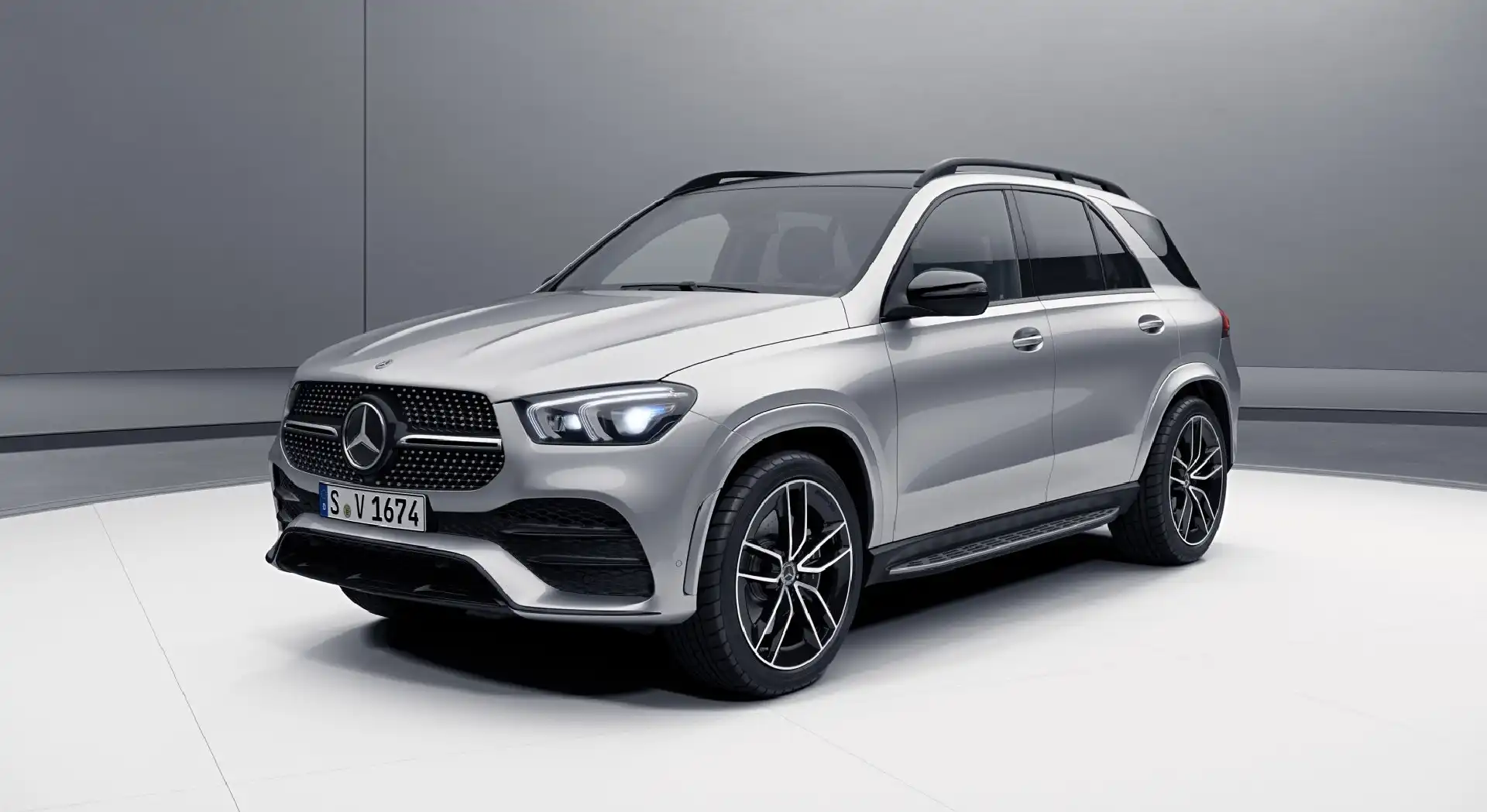 BMW X5 vs Mercedes-Benz GLE, Mana yang Lebih Unggul? 1 BMW X5 vs Mercedes-Benz GLE, Mana yang Lebih Unggul?
