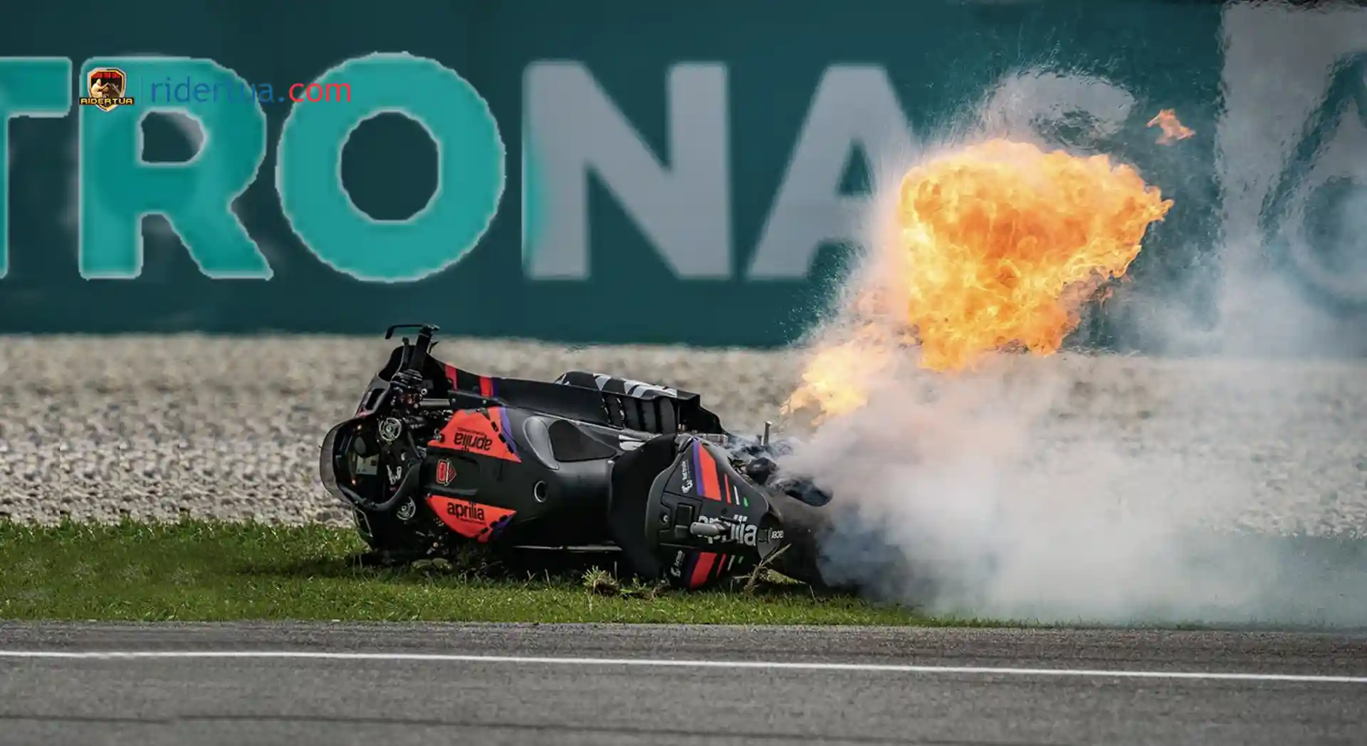 Aleix Espargaro: Empat kali Crash Saat Menggunakan Suspensi Baru 1 Aleix Espargaro - Aprilia - Terbakar