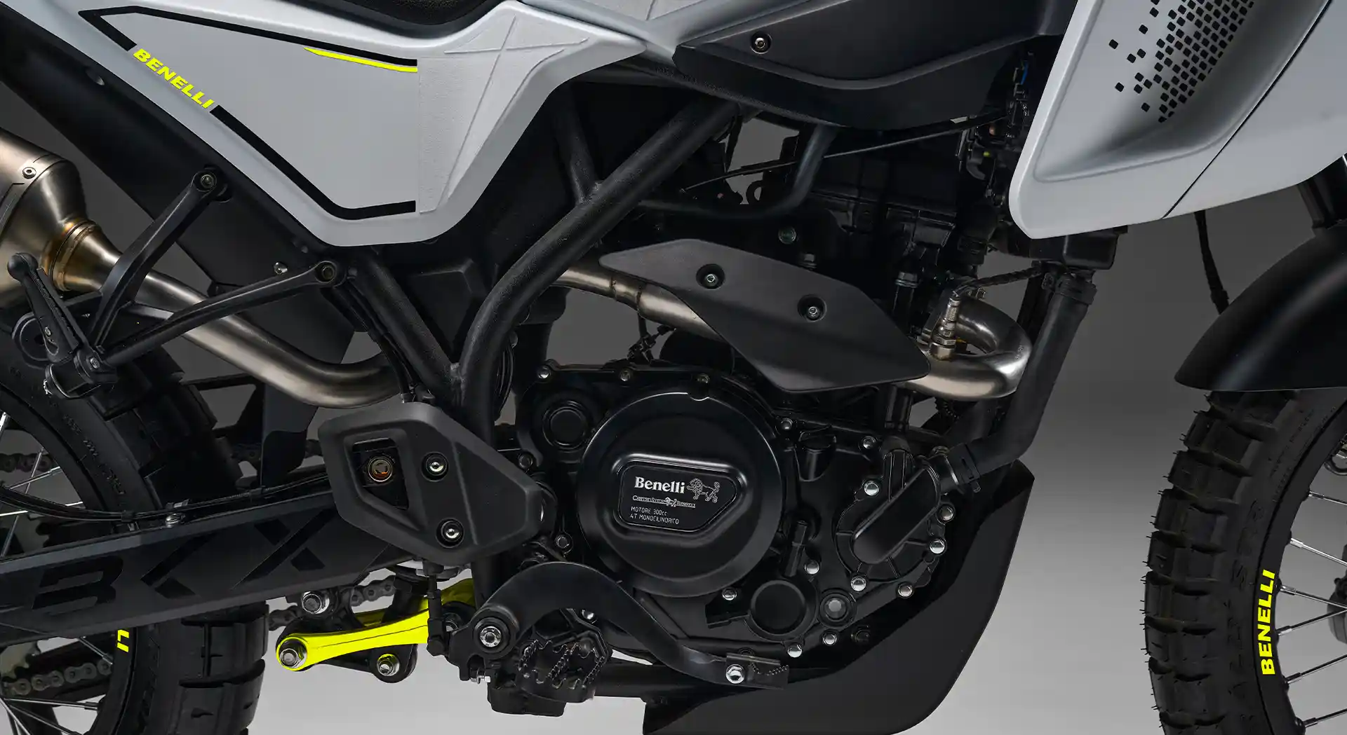Bergaya Motor Adventure Modern, Benelli Akan Resmi Merilis BKX Series 1 Bergaya Motor Adventure Modern, Benelli Akan Resmi Merilis BKX Series