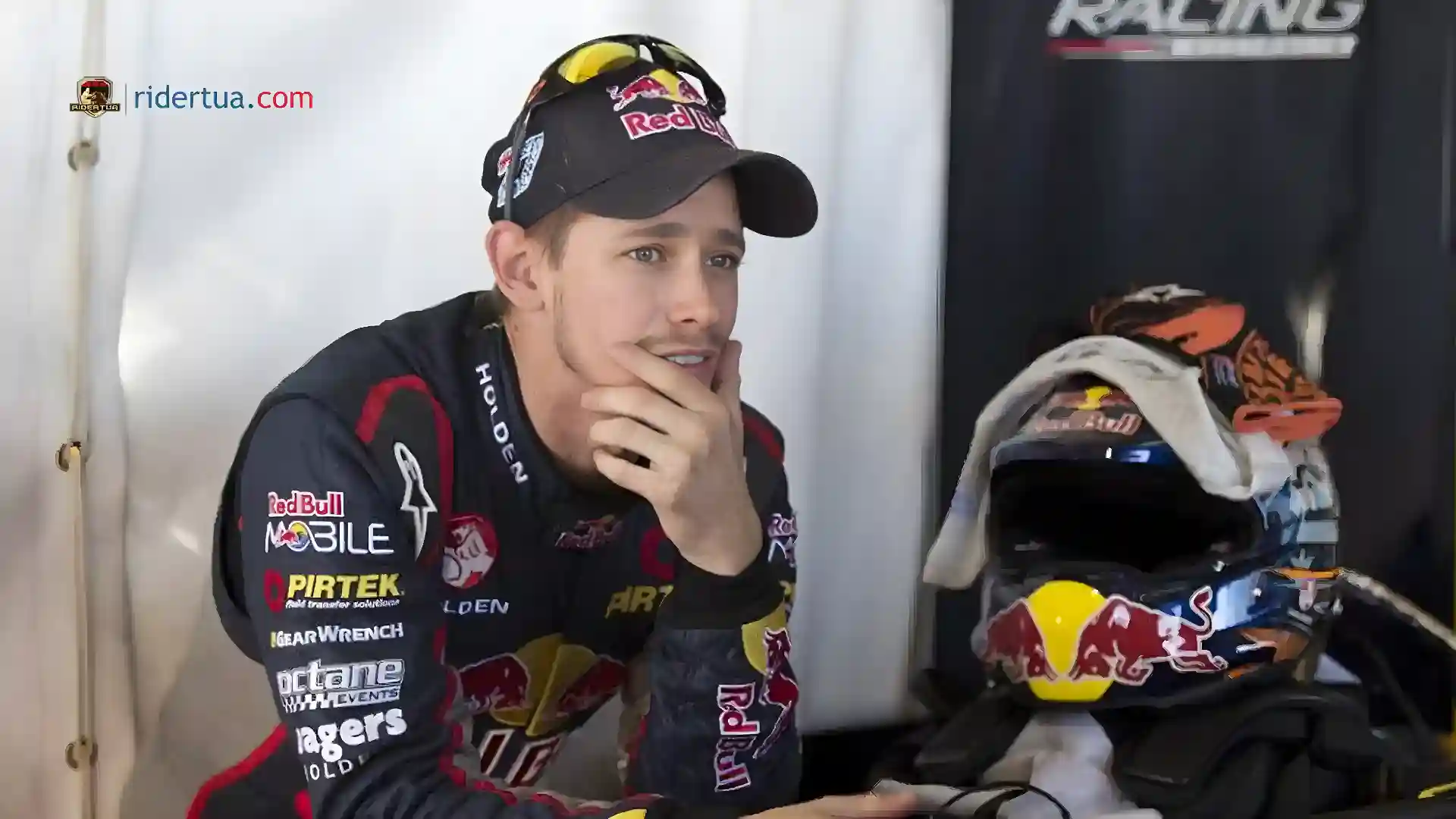 Casey Stoner : Motor Sekarang Tidak Boleh Sentuh Kopling Saat Memasuki Tikungan 1 Casey Stoner