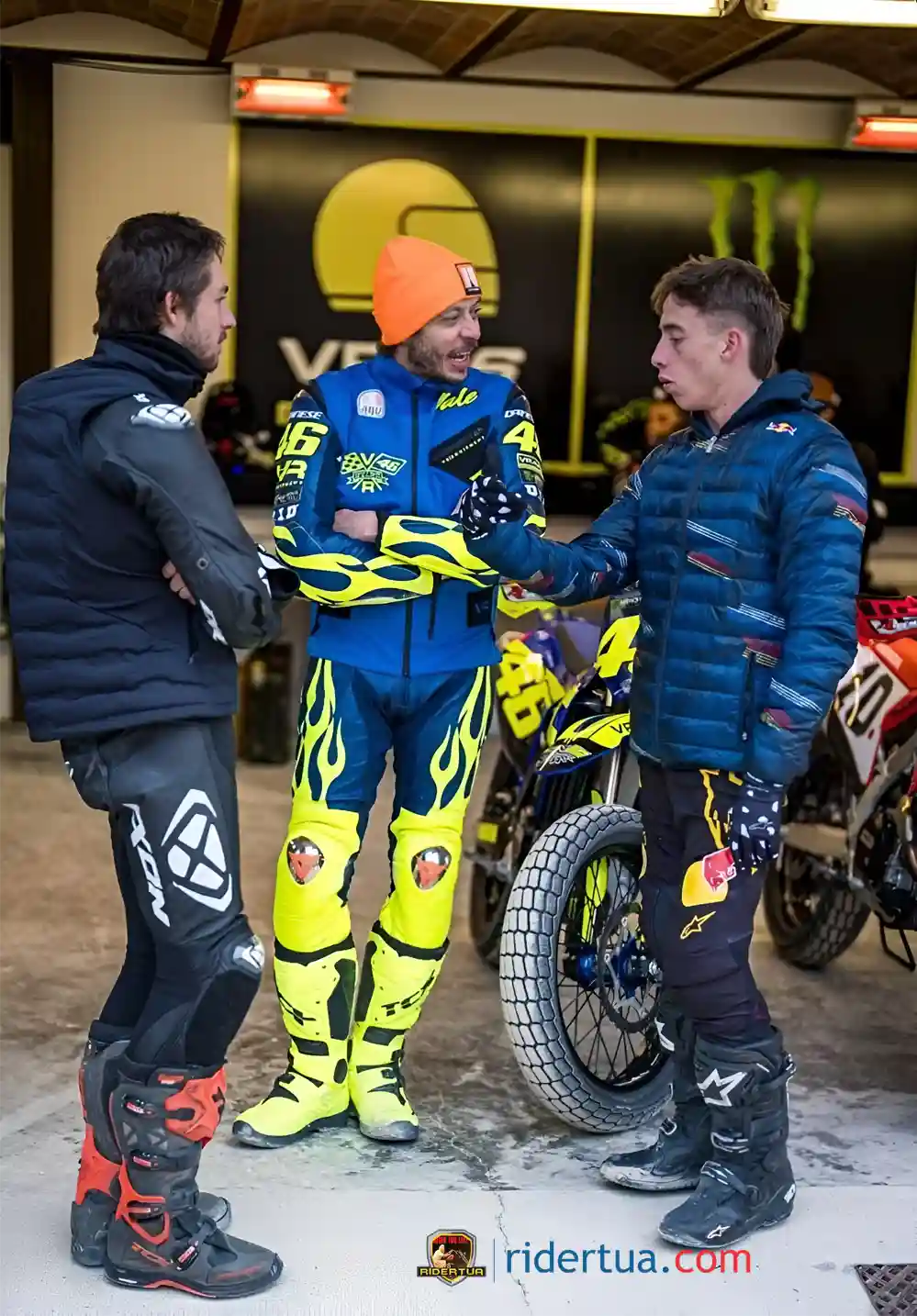 The Next Marc Marquez Kok Belajarnya Sama Rossi? 1 Pedro Acosta - Valentino Rossi VR46
