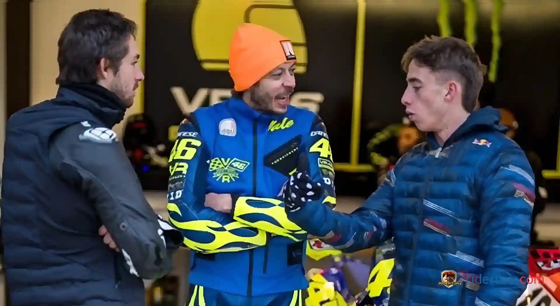 KTM Di Ujung Tanduk! Mundur dari MotoGP? 2 Pedro Acosta - Valentino Rossi