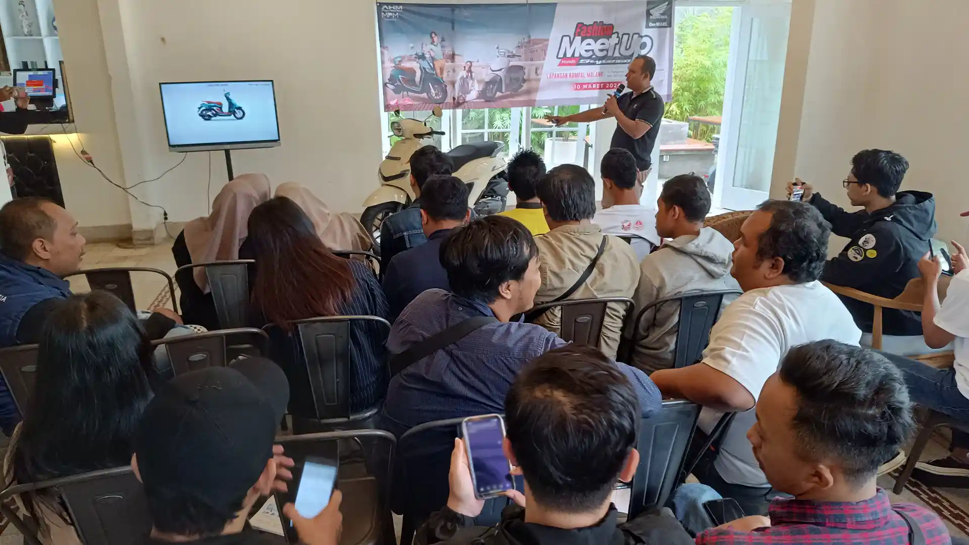 Malang Honda Community Spends The Weekend with New Honda Stylo 160 Scooter 2 Malang Honda Community Spends The Weekend with New Honda Stylo 160 Scooter