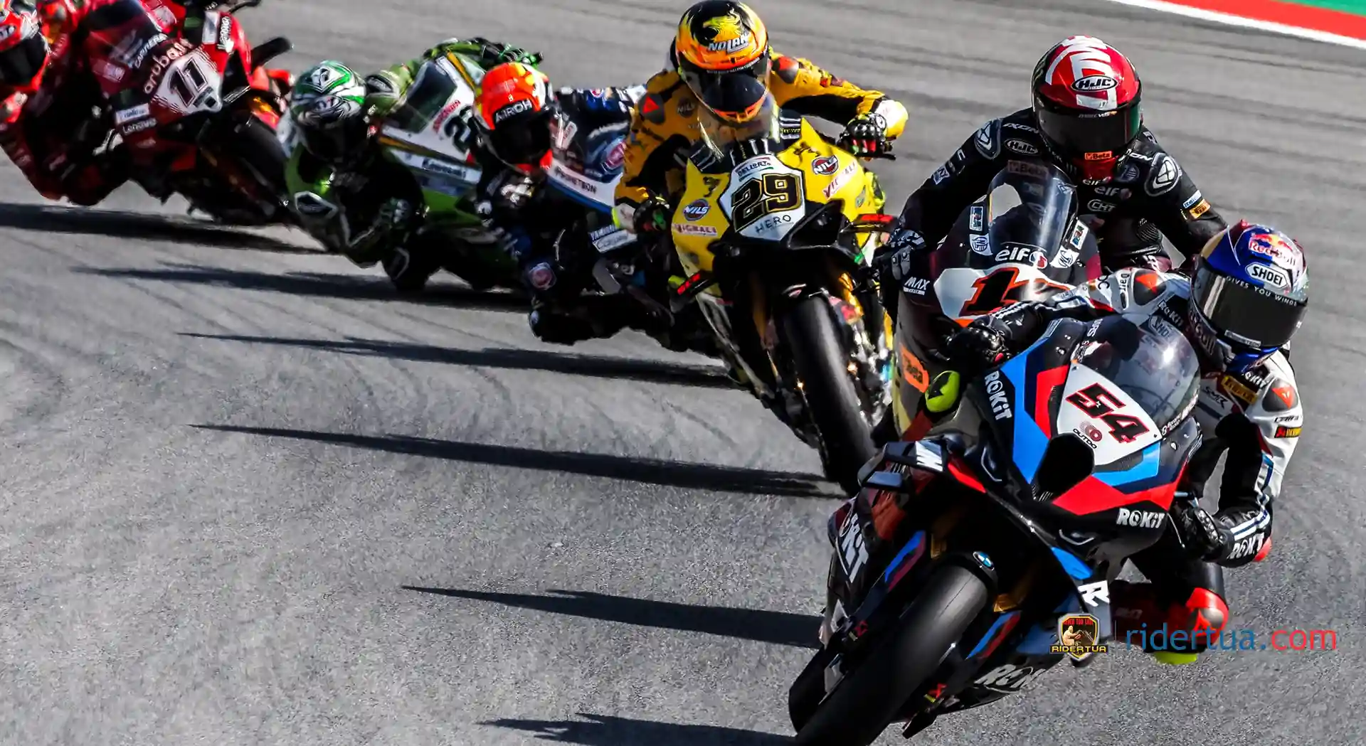 Emotional, BMW Boss Sheds Tears on the Podium: Toprak's Way of Executing Last Lap Victory Is Extraordinary! 1 Toprak Razgatlioglu -Nicolo Bulega - Andrea Iannone