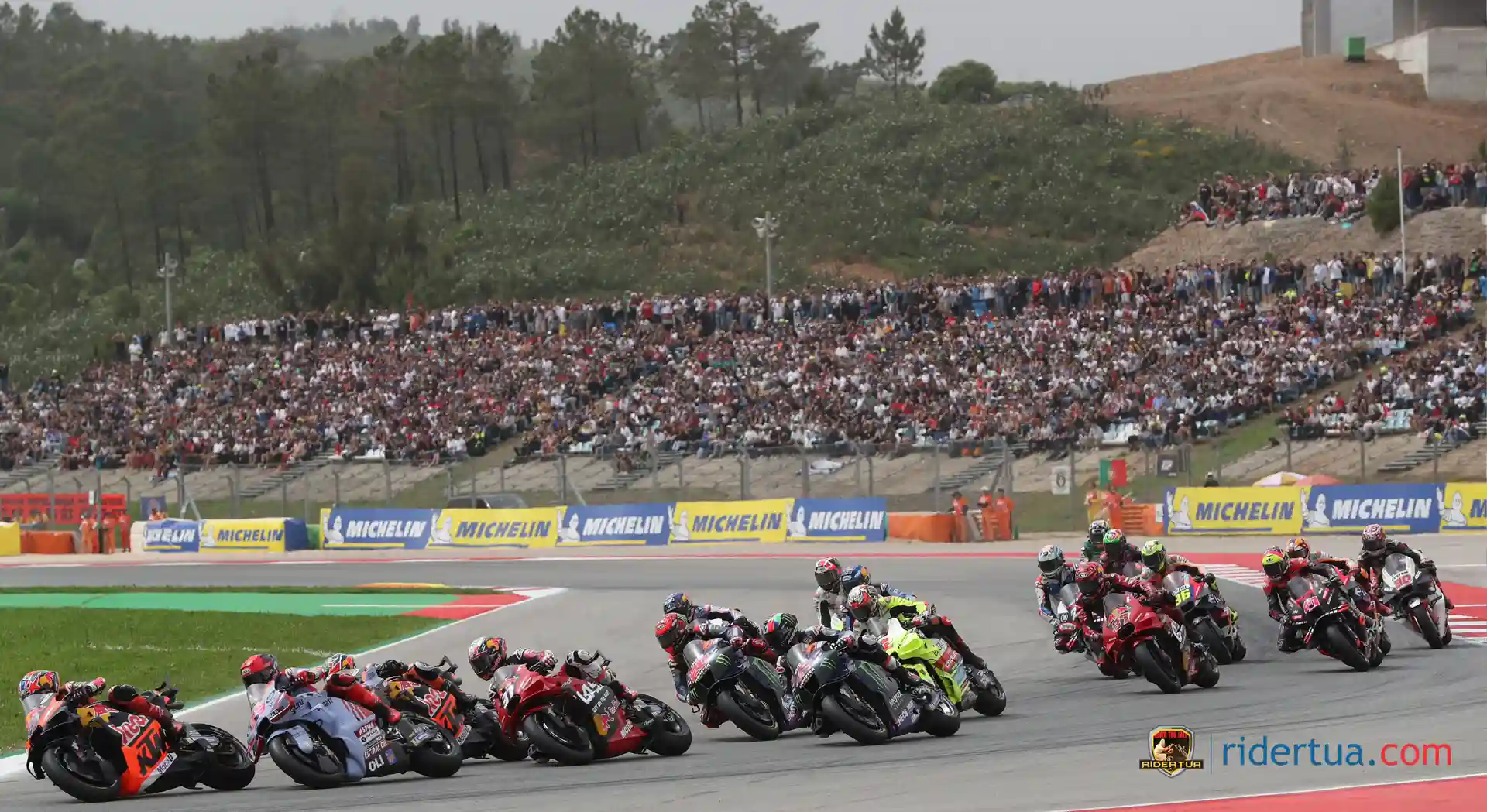 Casey Stoner Kritik Keras: MotoGP Kehilangan Kodratnya karena Sprint Race, Harus Dipisah, Tanpa Poin! 1 MotoGP Rider