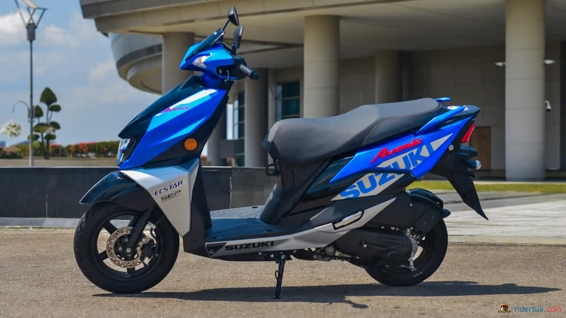 Warna Suzuki MotoGP, Skutik Suzuki Avenis 125 Baru Resmi Meluncur 1 Warna Suzuki MotoGP, Skutik Suzuki Avenis 125 Baru Resmi Meluncur