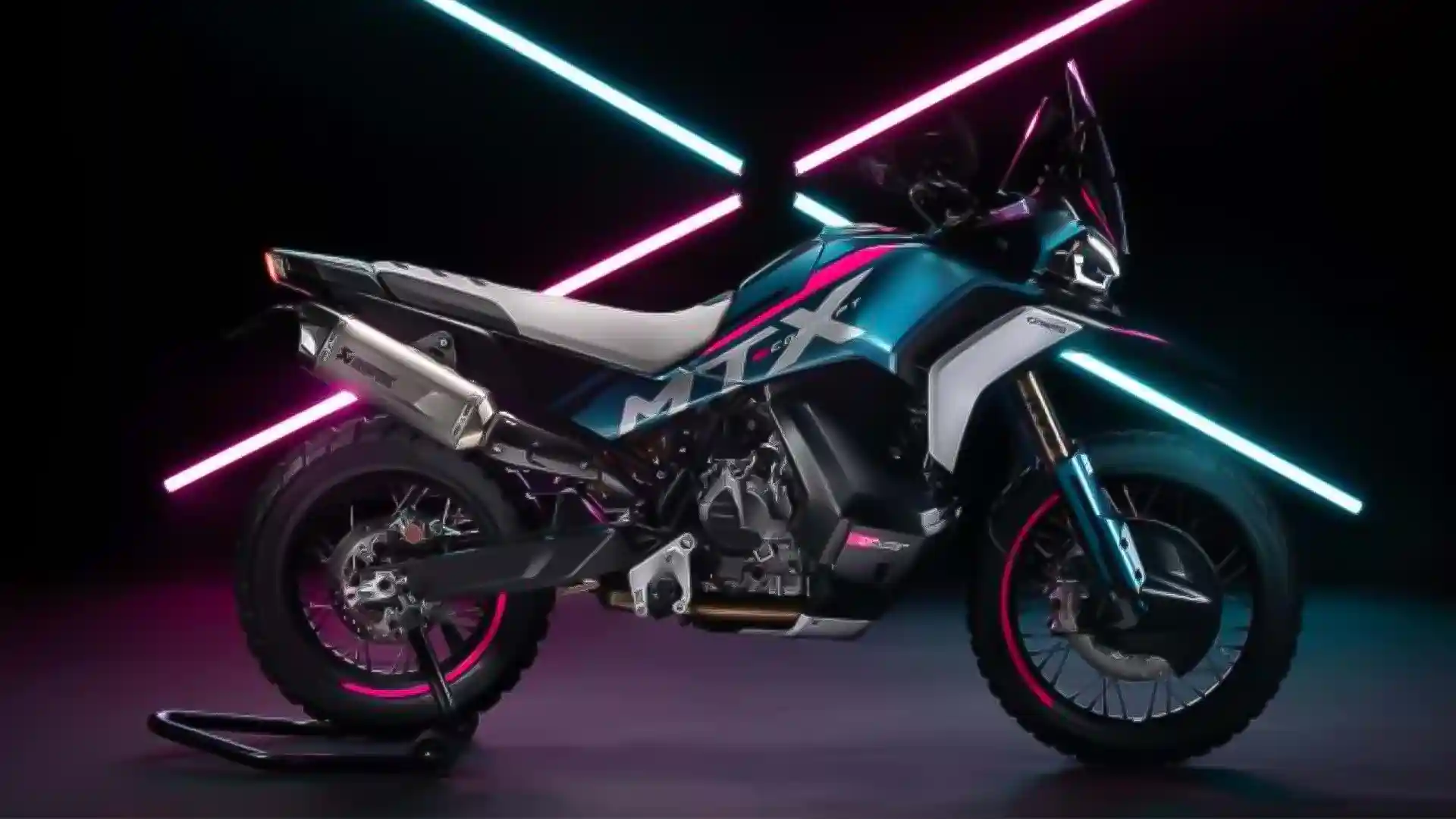 Kelengkapan Lebih Mewah! CFMoto 800MT-X Akan Siap Diproduksi 2 Kelengkapan Lebih Mewah! CFMoto 800MT-X Akan Siap Diproduksi