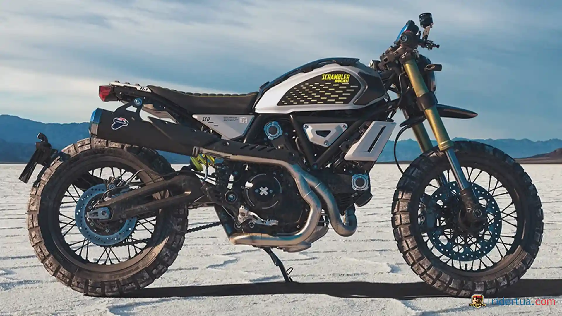 Motor Kustom Bergaya Scrambler, Ducati Resmi Kenalkan CR24l dan RR24l