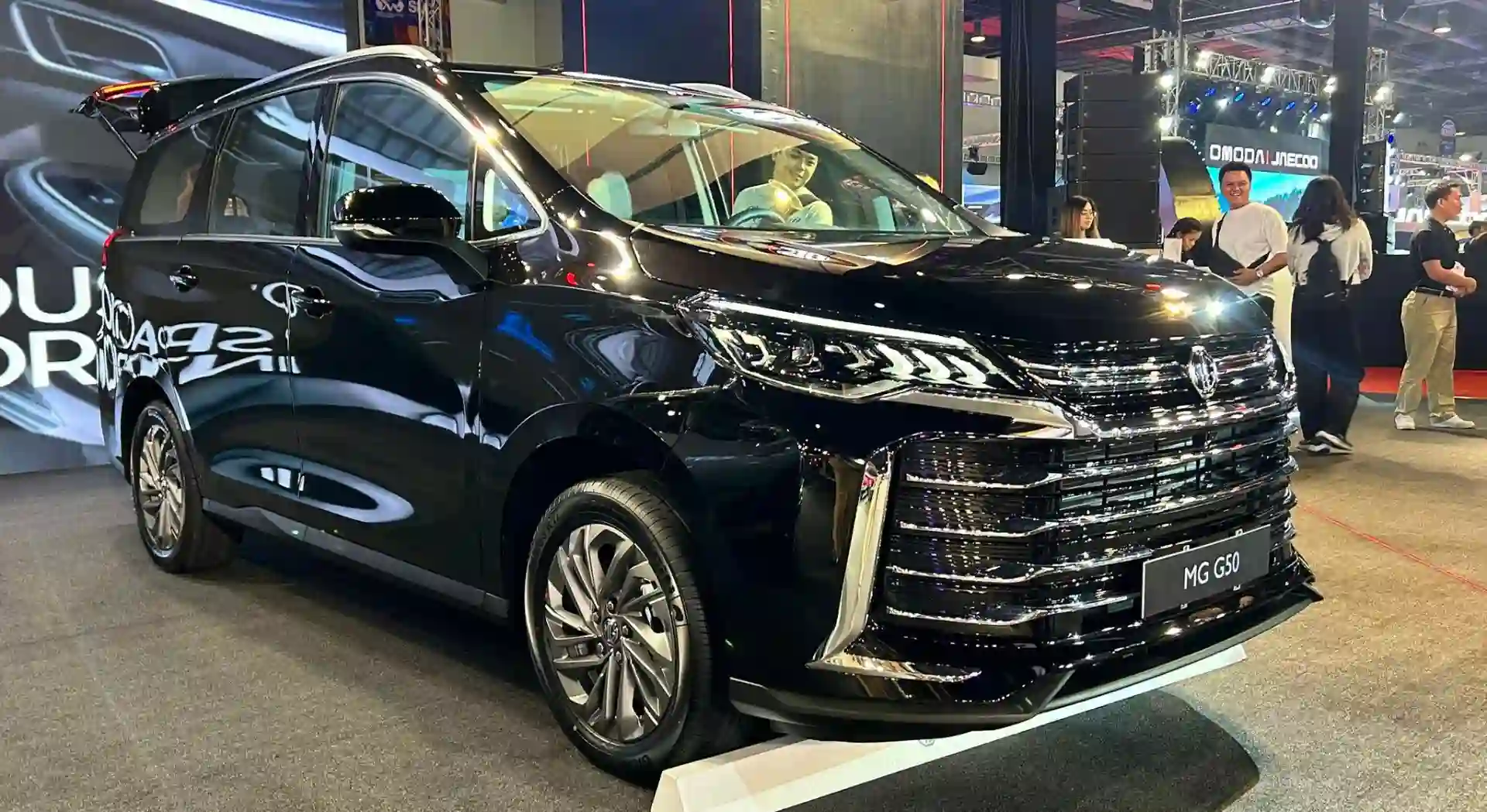 MG Motor Sudah Siap Bersaing di Segmen MPV 1 MG G50 Top Gear Philippines