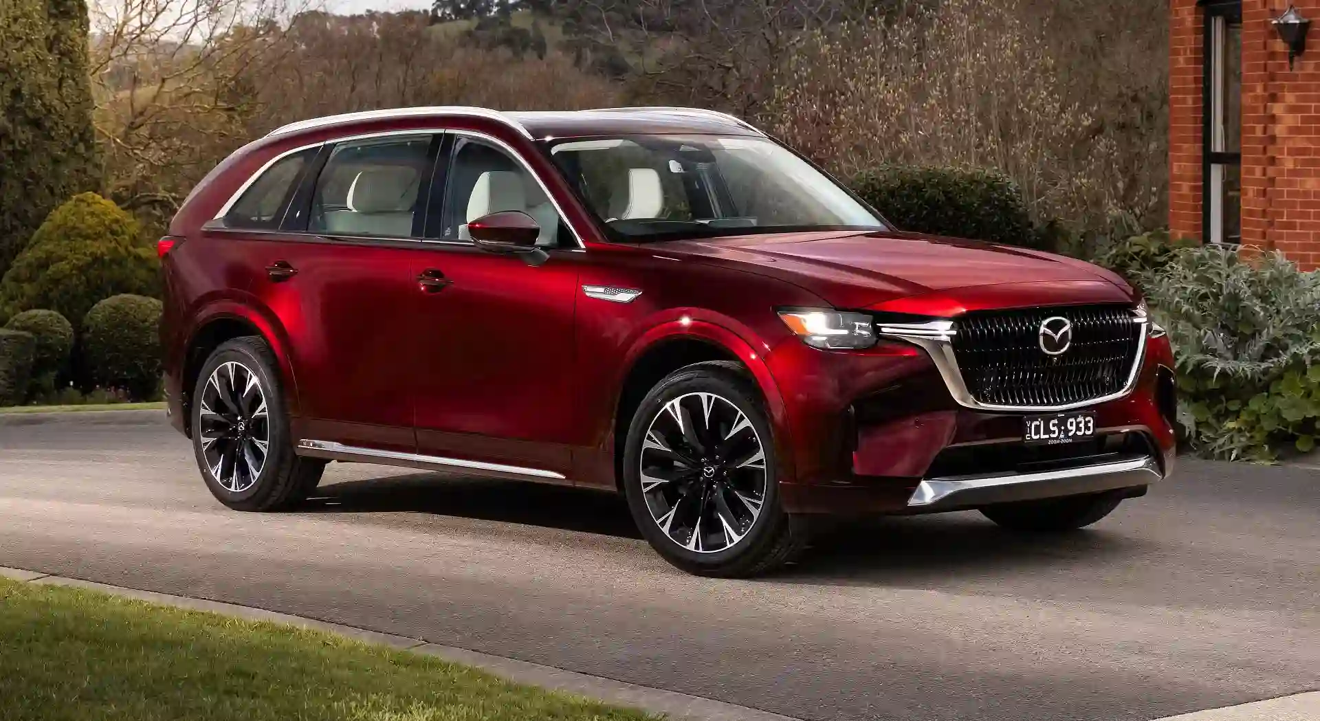 Mazda Bakal Hadirkan Mobil Hybrid Baru Awal Tahun Depan! 1 Mazda CX-90 Drive