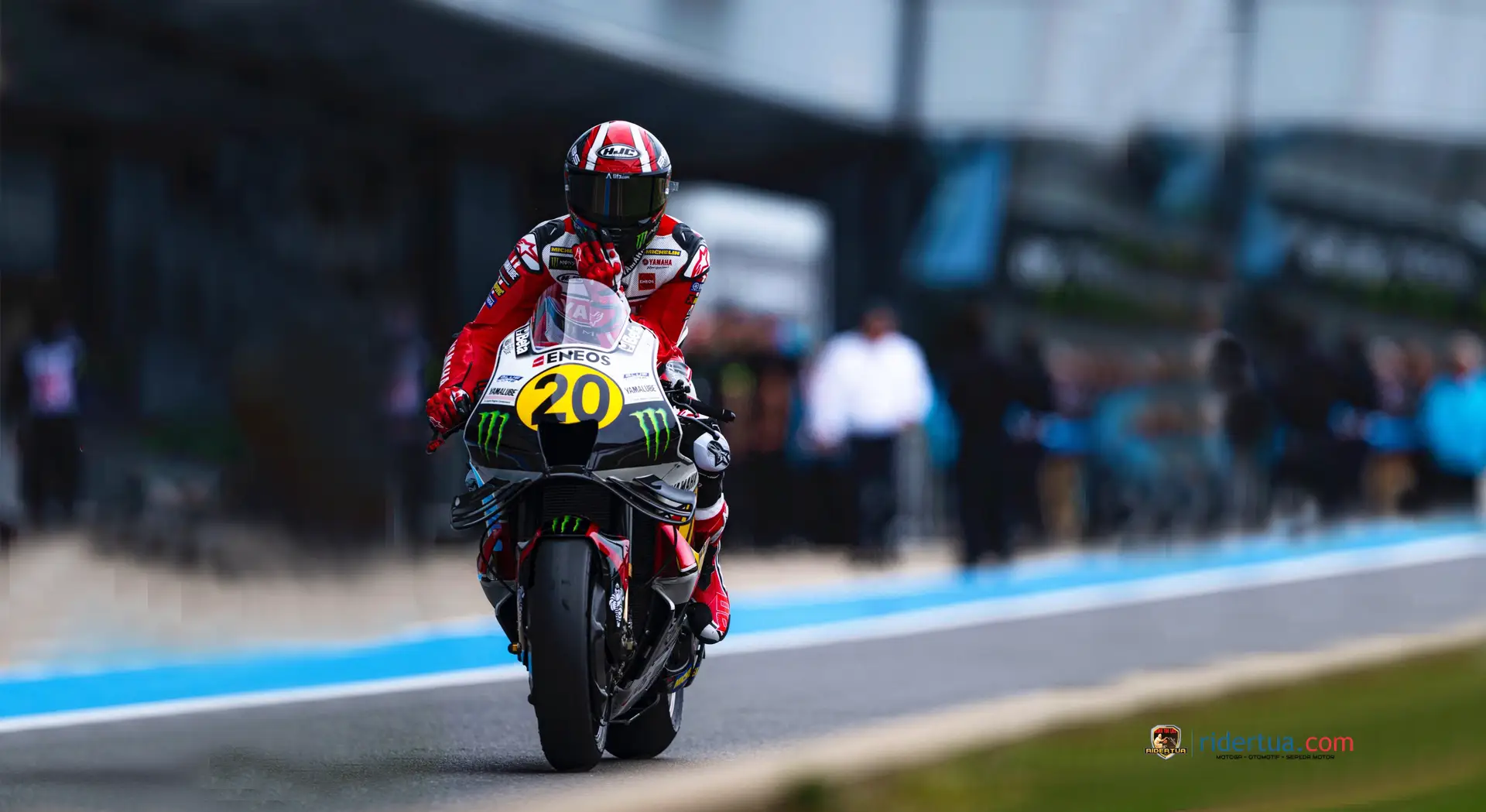 Fabio Quartararo : 4 Tahun Bersaing untuk Gelar Dunia Tapi 1 Tahun Hanya Berada di Peringkat 10 dalam Klasemen, Itu Aneh! 1 Fabio Quartararo