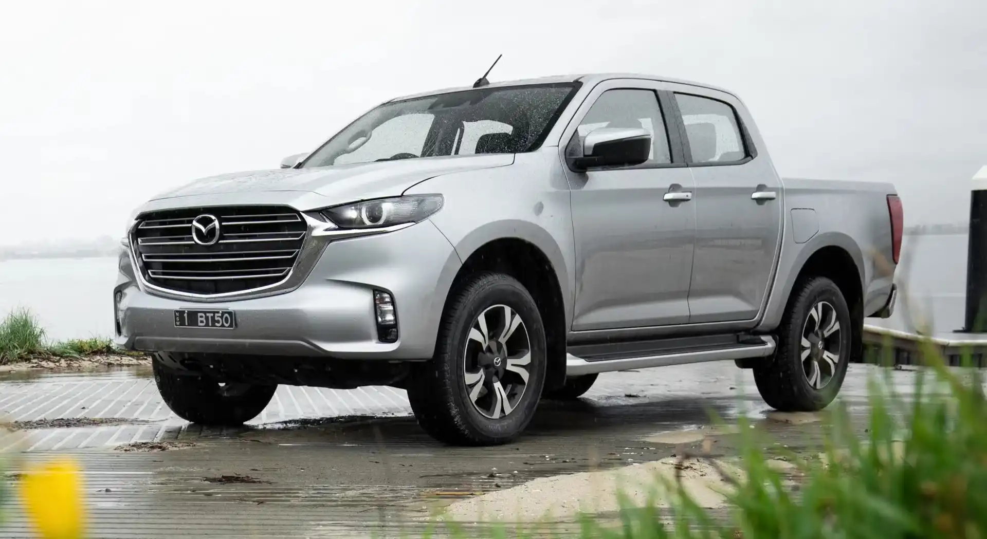 Mazda Pernah Menjual Pikap D-Cab di Indonesia? 1 Mazda BT-50 Drive