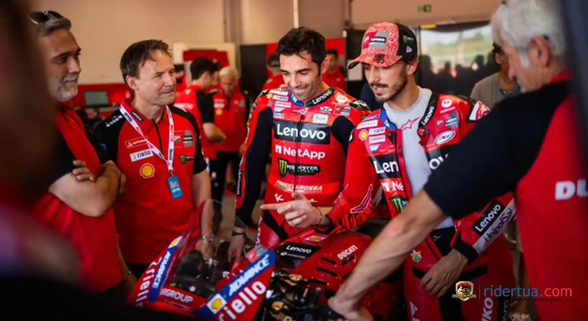 Michele Pirro Menguji Ducati GP25 di Jerez 1 Michele Pirro - Pecco