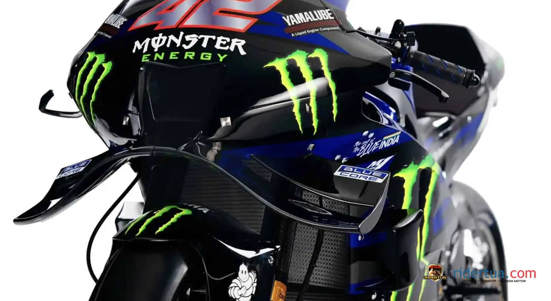 Muncul Winglet: Kini Yamaha YZF-R1 Mendekati Desain Motor MotoGP YZR-M1 1 Yamaha M1 2024