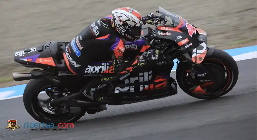 Aleix Espargaro Finish P-15: Leher Saya Masih Sakit 1 Aleix Espargaro