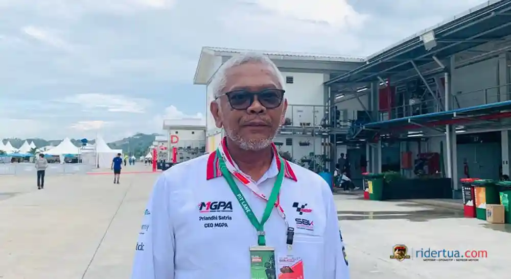 Marc Marquez : Alat Pemadam Kebakaran Mandalika Kurang Tepat! Pihak Mandalika Membantah: Sudah Sesuai Standar FIM! 2 Direktur Utama Pertamina Mandalika International Circuit, Priandhi Satria