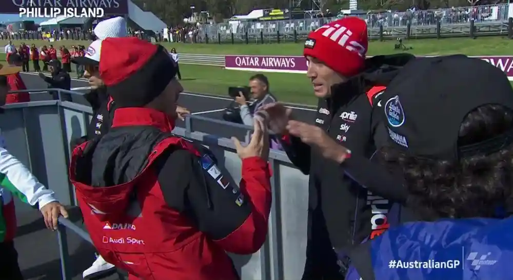 Alex Rins Ungkap Ketegangan Bagnaia dan Aleix di Sesi Pemanasan GP Australia 1 Pecco Bagnaia - Aleix Espargaro