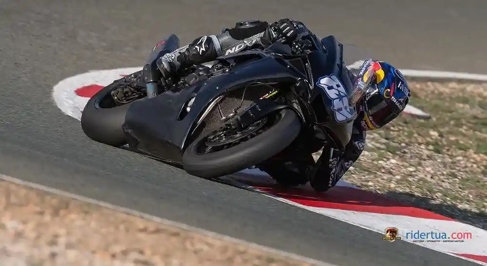 Miguel Oliveira : Latihan dengan Yamaha R1 di Almeria Spanyol 1 Miguel Oliveira - Yamaha R1- Almeria Spanyol