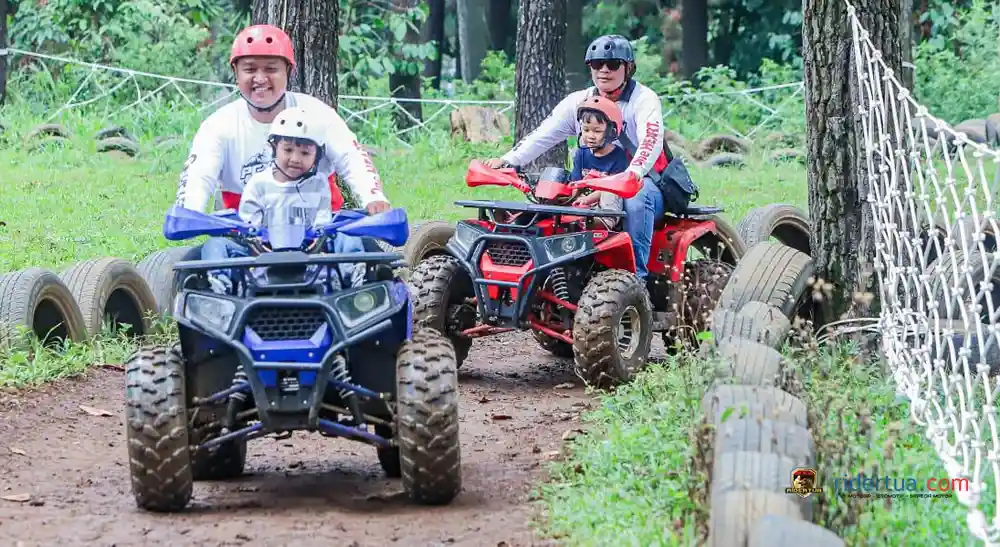 Ribuan Penggemar Honda PCX160 Ramaikan Acara Honda PCX Day 2024 di Tanaria Park Trawas 7 Honda PCX Day 2024