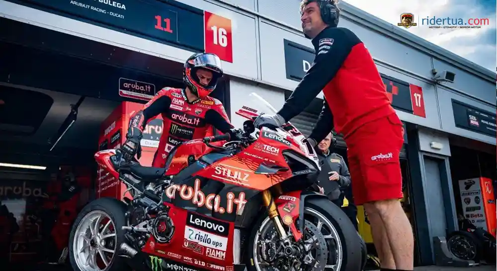 'Ducati Cup' Pindah ke WSBK: Pabrikan Ducati Turunkan 8 Panigale V4R di 2025 1 Nicolo Bulega - Ducati WSBK