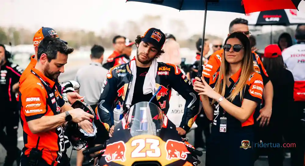 Enea Bastianini : Maverick Vinales Punya Set-up Motor yang Berbeda 2 Enea Bastianini