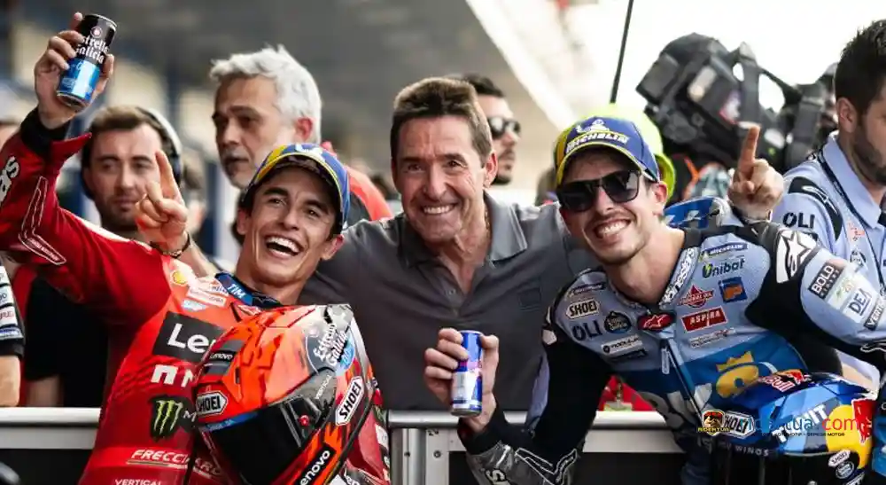 Julia Marquez, Ayah Marc: Jantungku Serasa Meledak 1 Marc Marquez - Alex Marquez - Julia Marquez