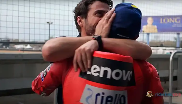 marc marquez - santi hernandez